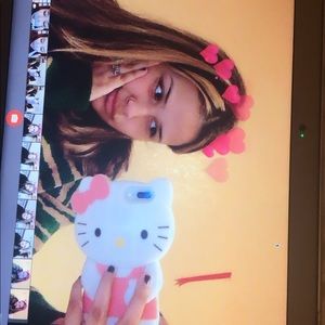 Meet your Posher, Elba